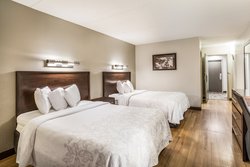  - Red Roof Plus+ Inn & Suites Woburn - I-95, Exit 54