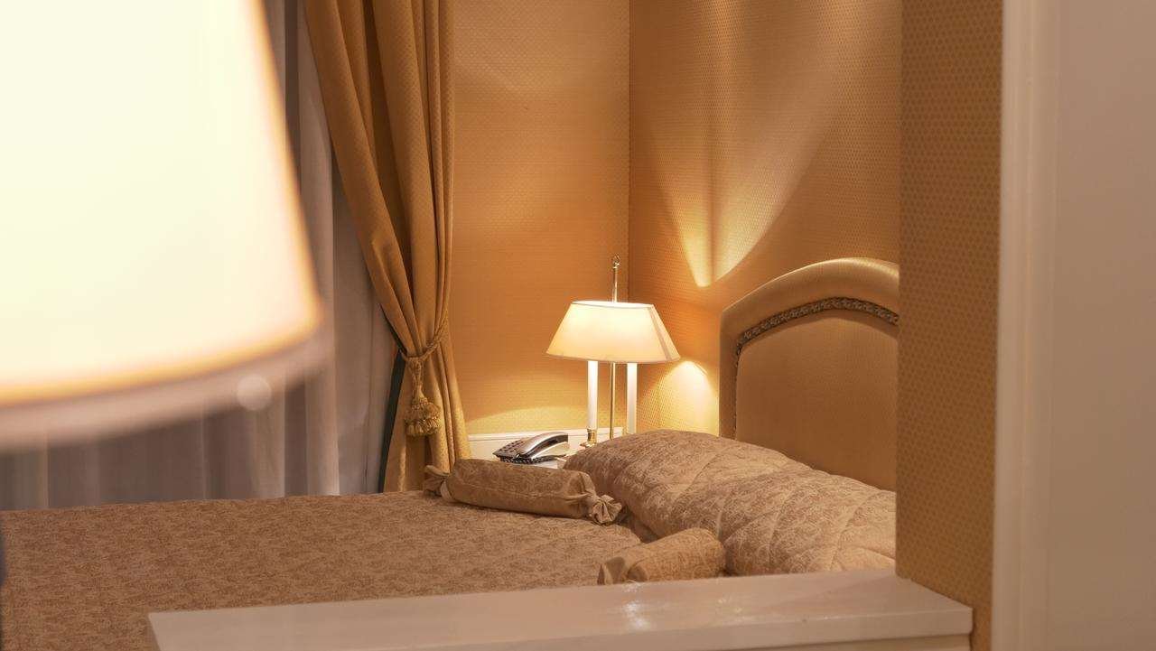 501 HOTEL - VIBO VALENTIA-guestroom-GUEST ROOM.jpg