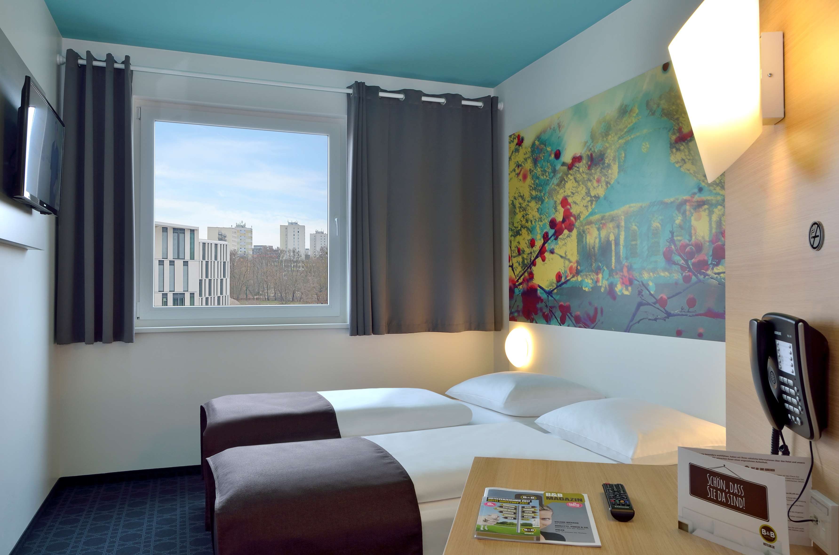 B&B HOTEL POTSDAM-guestroom-GUEST ROOM.jpg