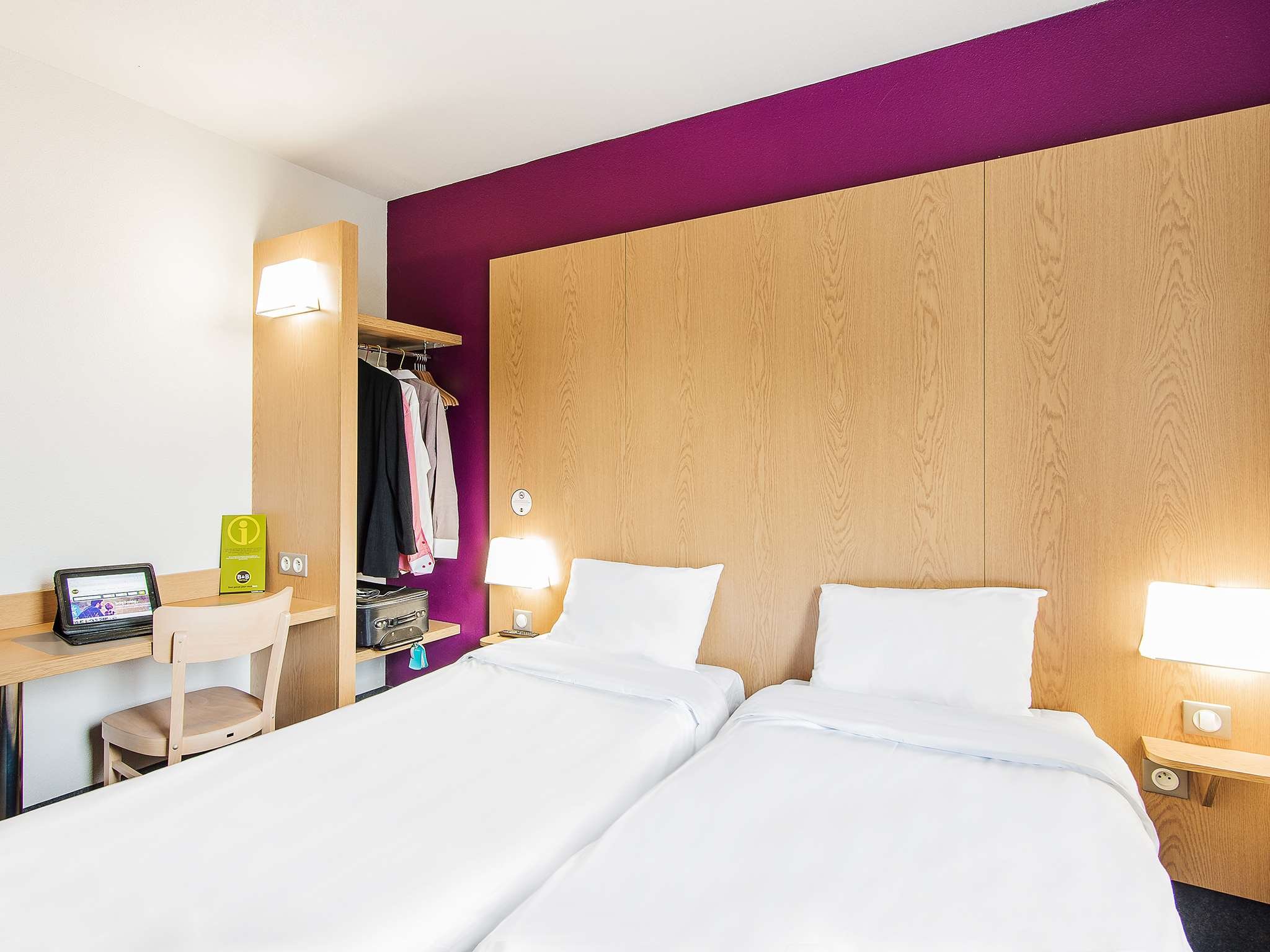 B&B HOTEL ARCACHON - GUJAN MESTRAS-guestroom-Gujan chambre double deux lits.jpg