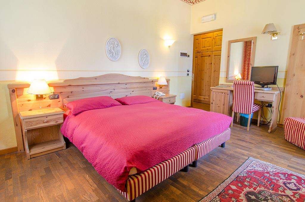 VILLA IMPERINA - AGORDO-guestroom-GUEST ROOM.jpg