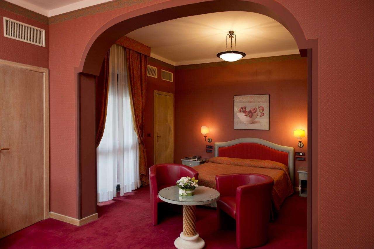 HOTEL PROMENADE - MONTESILVANO-guestroom-GUEST ROOM.jpg