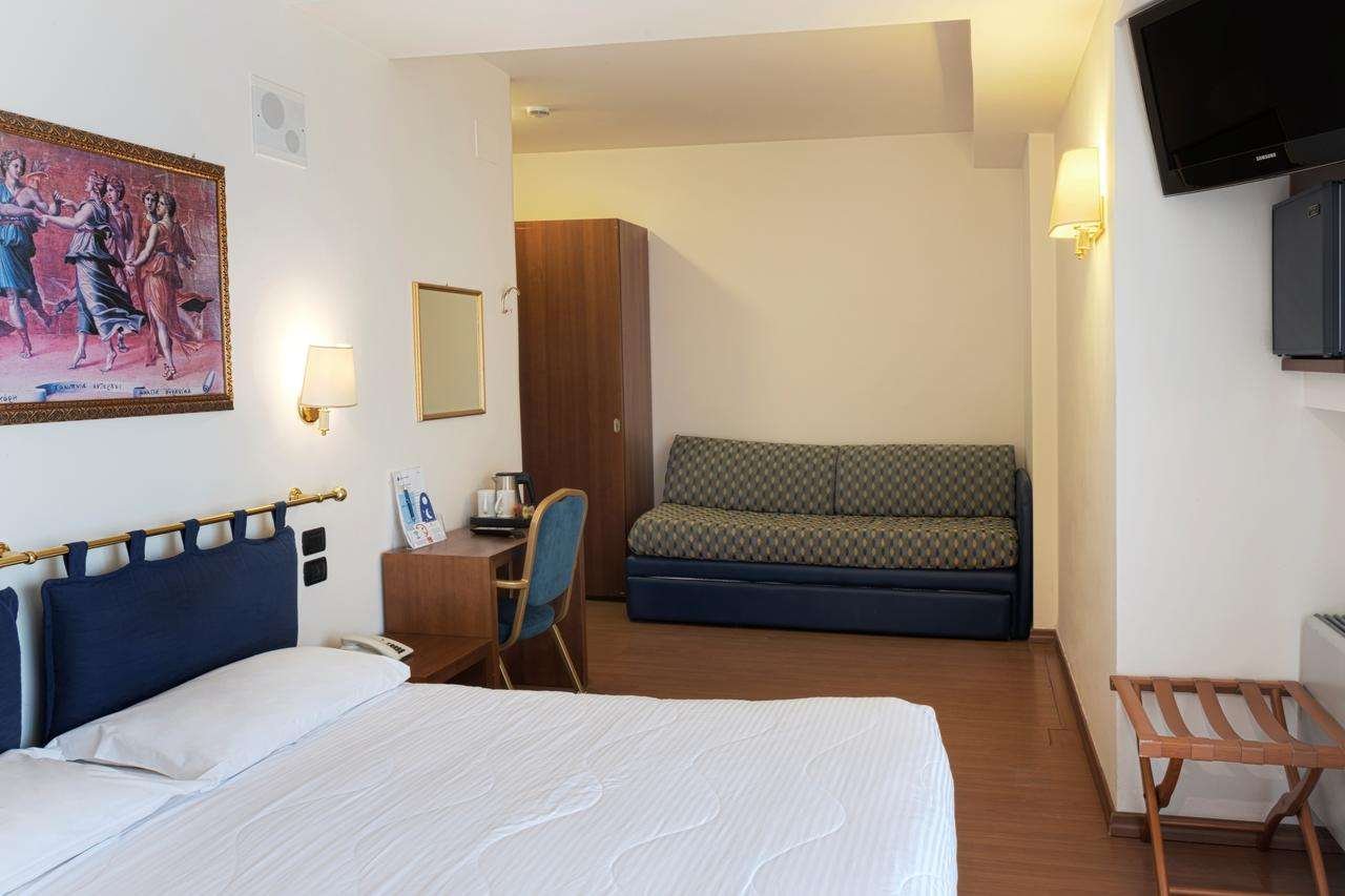 HOTEL INTERNATIONAL-guestroom-GUEST ROOM LIVING AREA.jpg