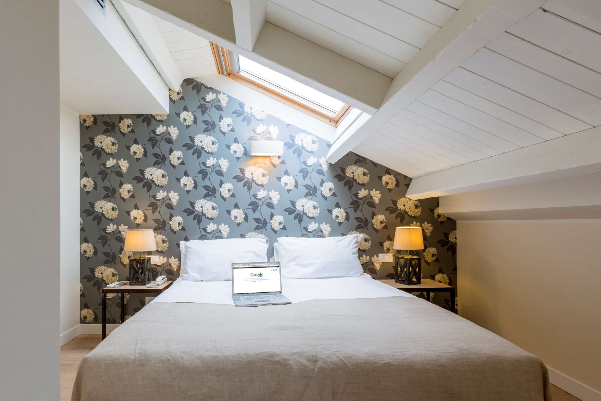 HOTEL 900 - GIULIANOVA-guestroom-SUITE.jpg