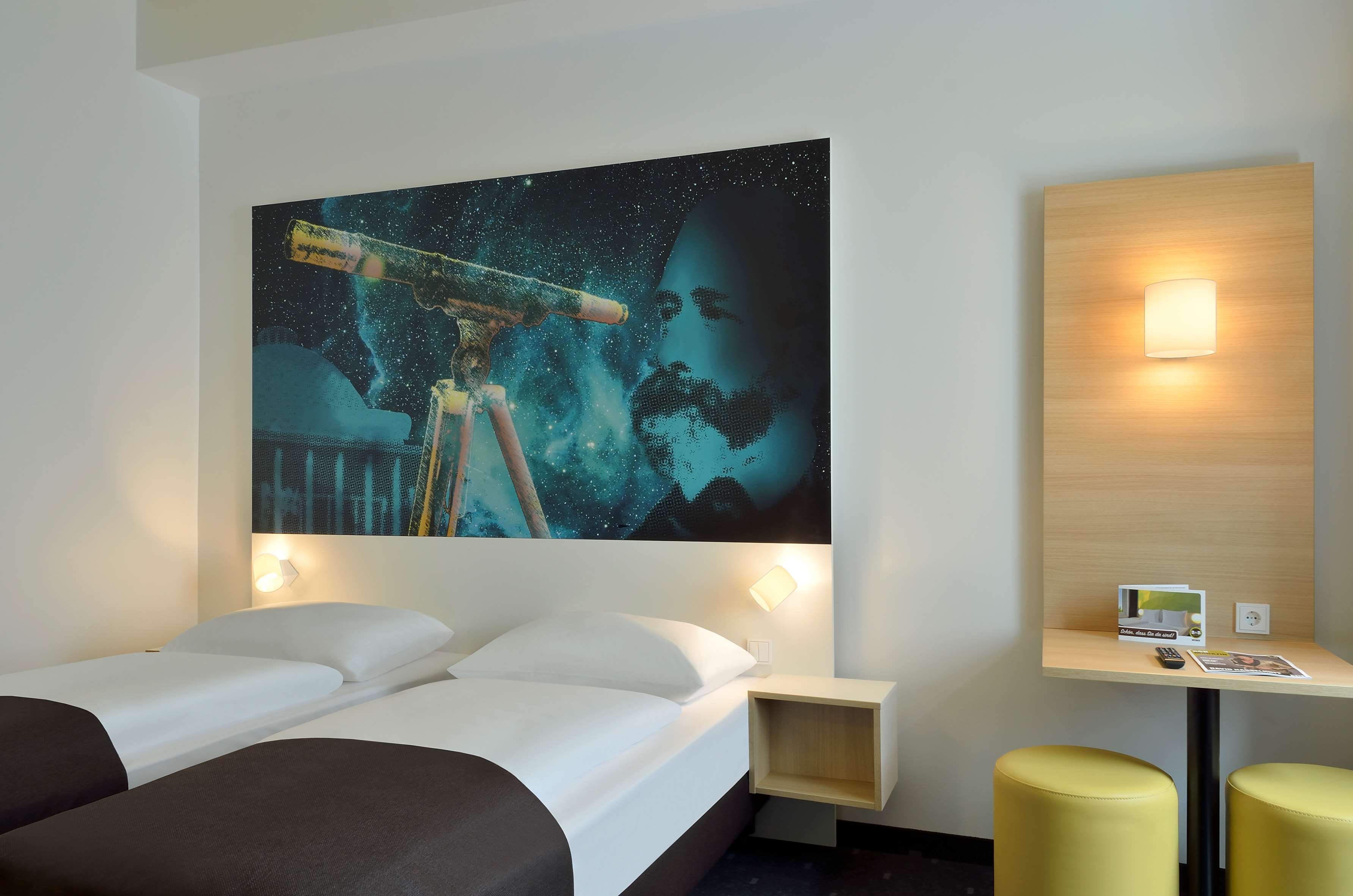 B&B HOTEL JENA-guestroom-GUESTROOM.jpg