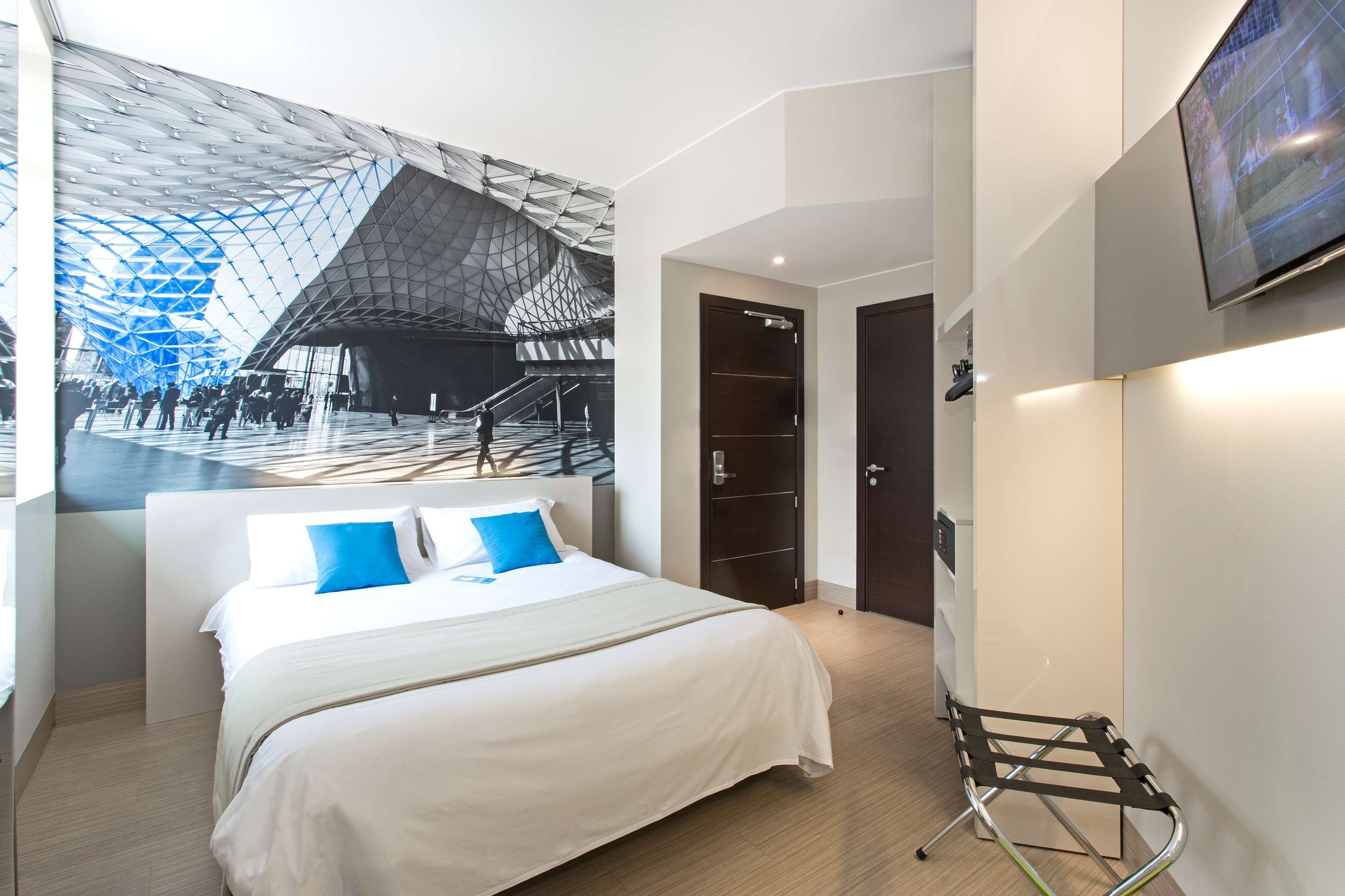 B&B HOTEL MILANO SANT AMBROGIO-guestroom-GUEST ROOM.jpg