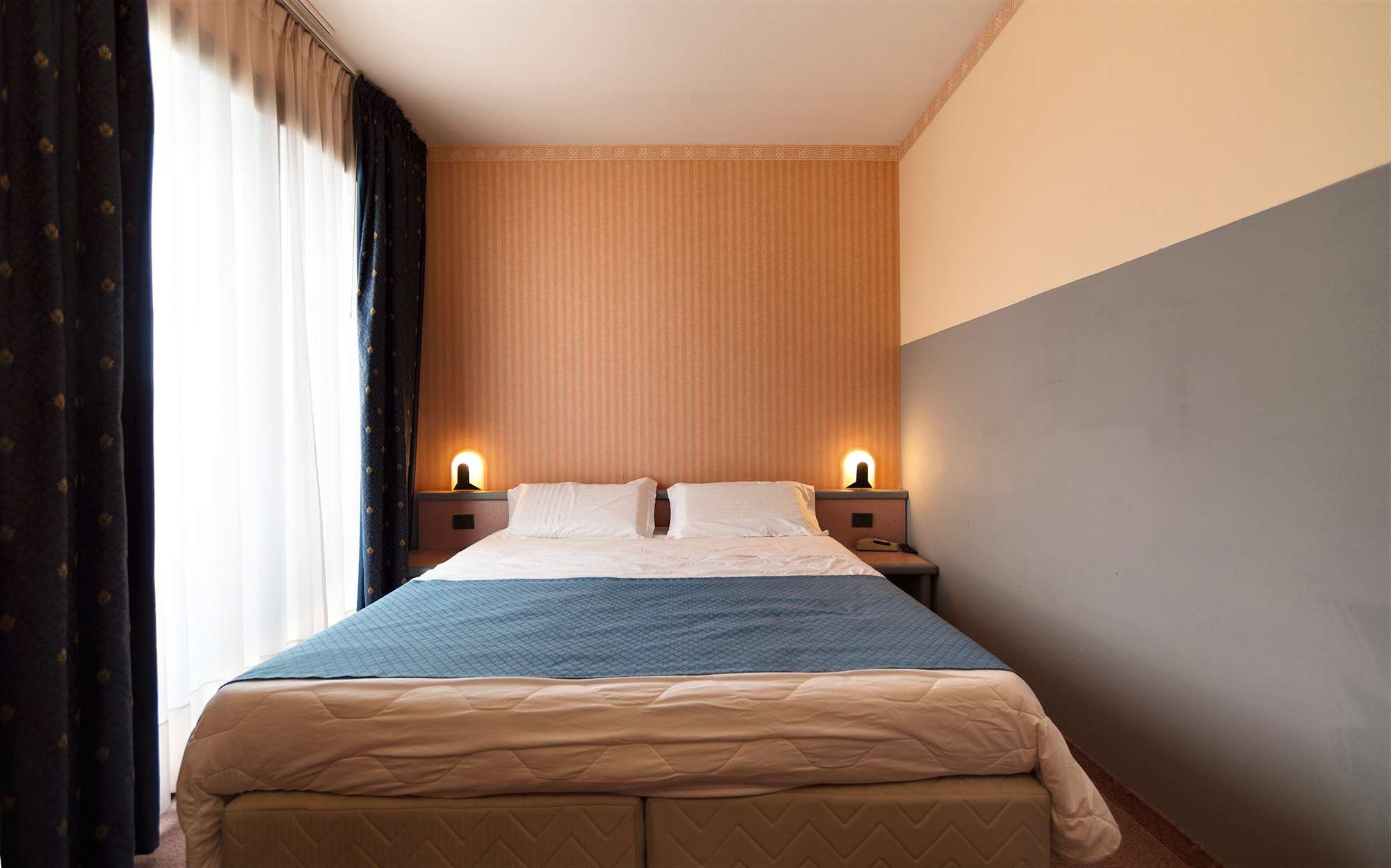 HOTEL ILGA - COLLECCHIO-guestroom-GUEST STANDARD ROOM.jpg