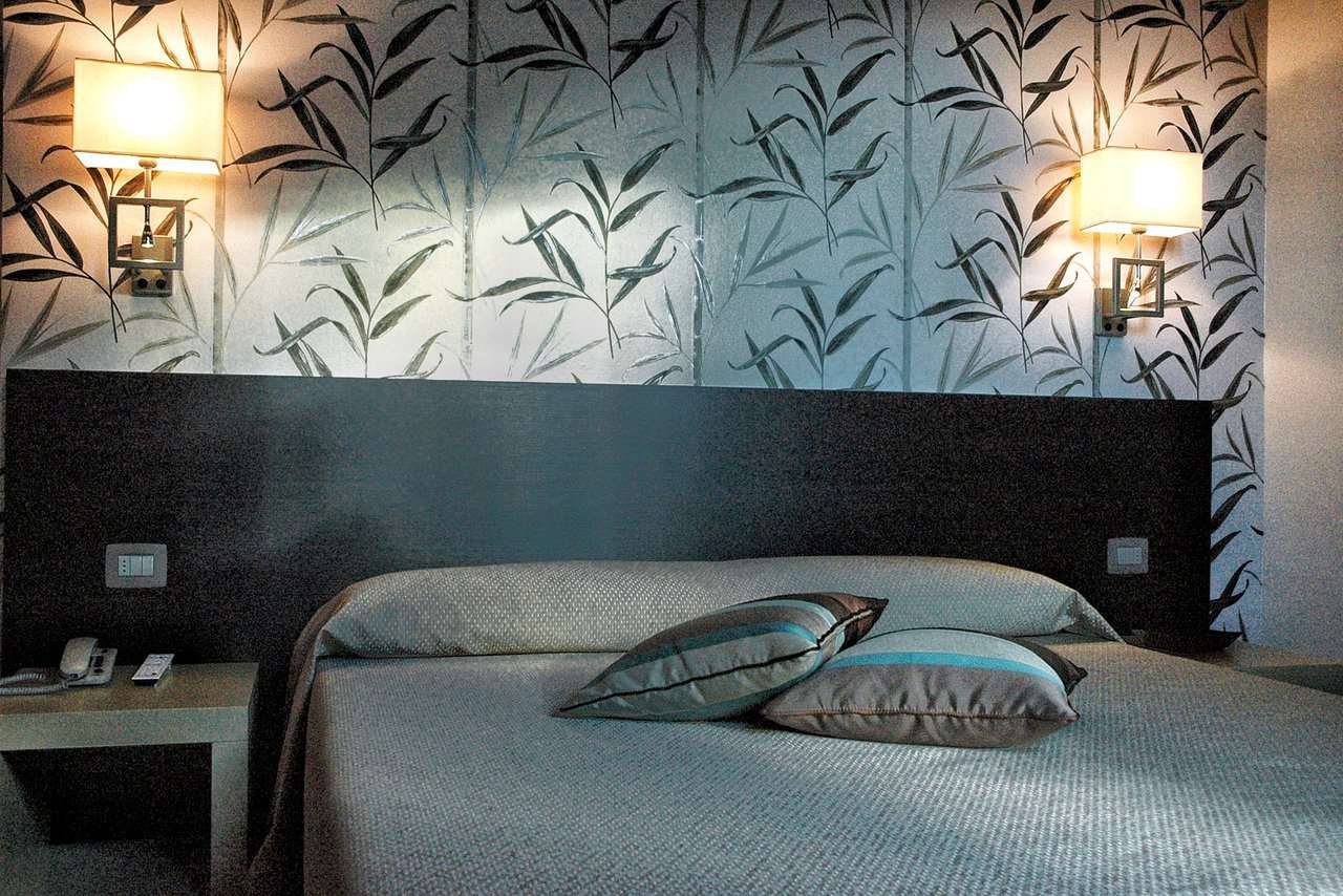 LAKE HOTEL LA PIEVE - PISOGNE-guestroom-GUEST ROOM.jpg