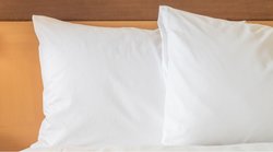  - Holiday Inn Hotel & Suites London