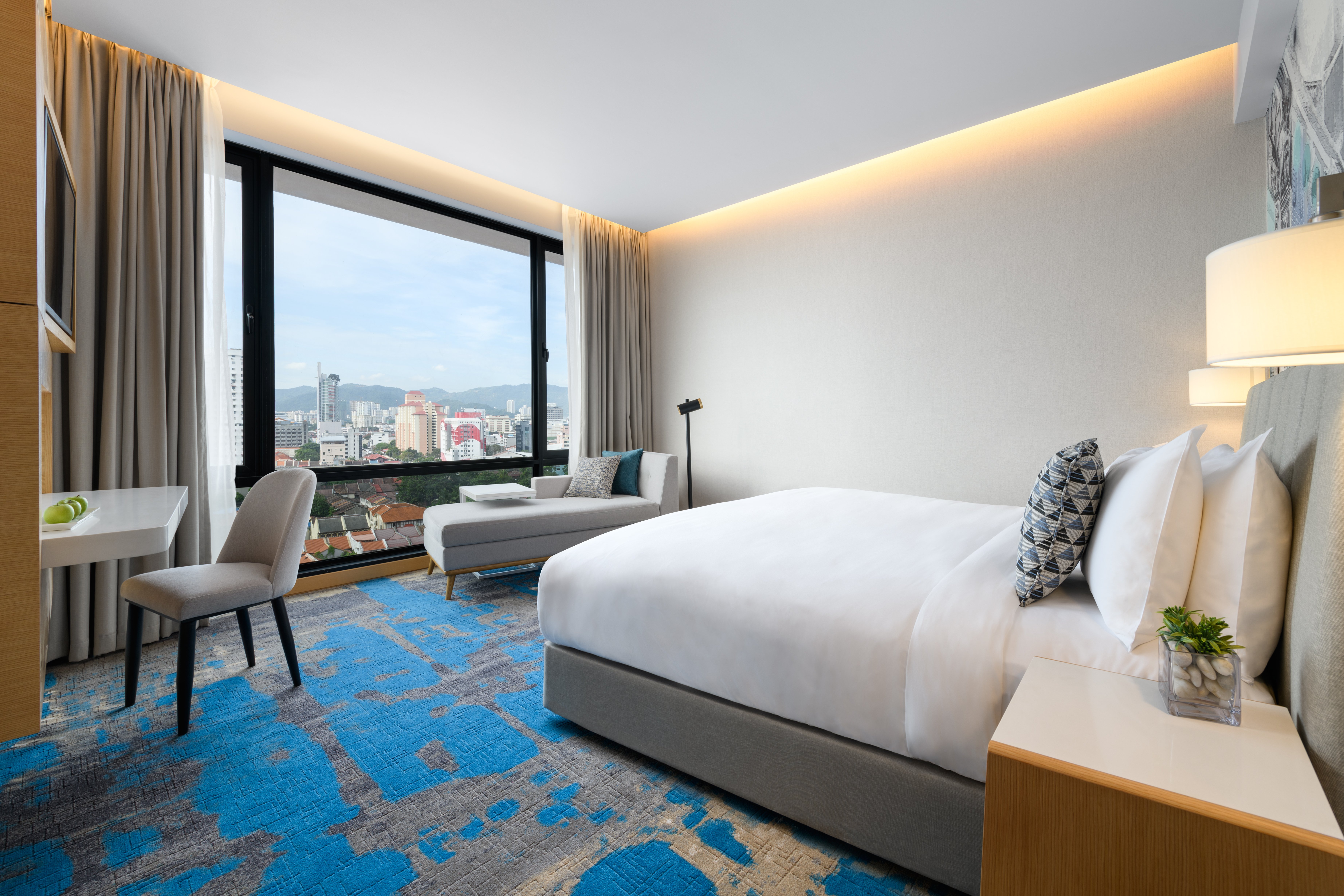 OZO GEORGE TOWN PENANG-guestroom-OZO George Town-Penang Deluxe King.jpg