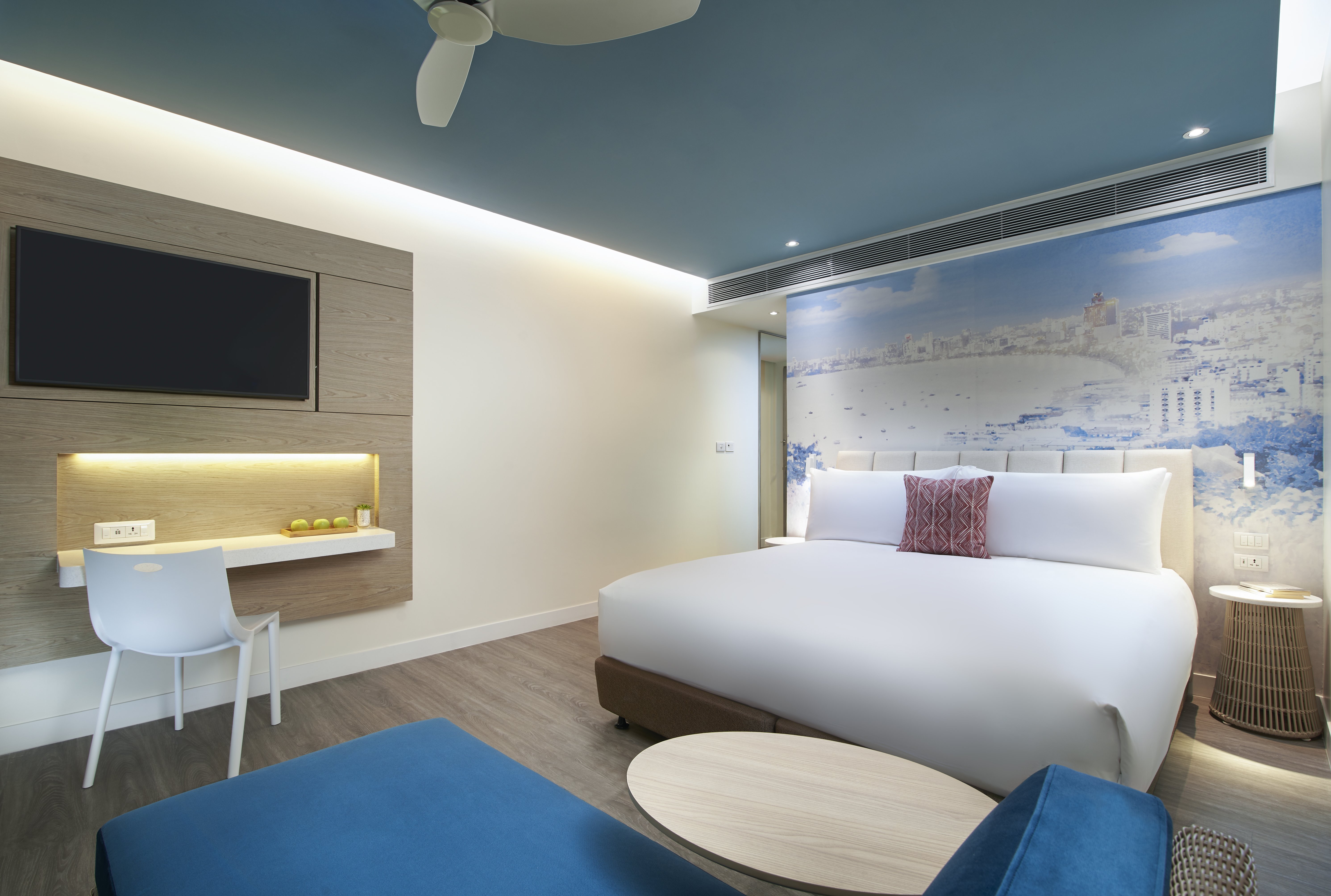 OZO NORTH PATTAYA-guestroom-OZO North Pattaya-Superior Room King.jpg