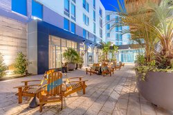  - Aloft Hotel Tapestry Park Jacksonville