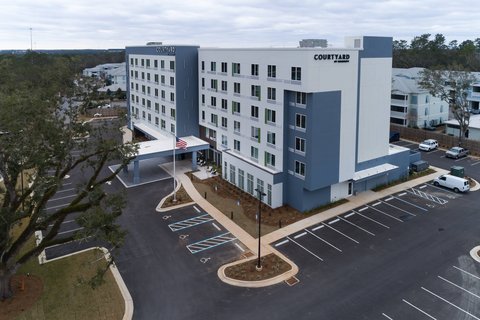 Courtyard by Marriott Iowa City/University Heights