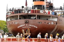  - Holiday Inn Express Sault Ste Marie - I-75, Exit 394