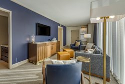  - Omni Hotel Oklahoma City - I-40, Exits 150A & 150B