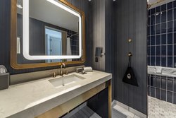  - Omni Hotel Oklahoma City - I-40, Exits 150A & 150B