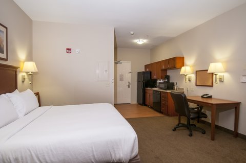 Studio King Suite 