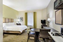  - Candlewood Suites Virginia Beach - I-264, Exit 17