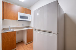  - HomeTowne Studios UCF Area Orlando