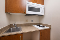  - HomeTowne Studios UCF Area Orlando