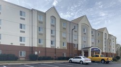  - Candlewood Suites Pearl - I-20, Exit 48