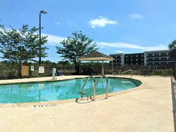 - Candlewood Suites Macon - I-75, Exit 169