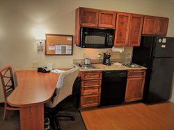  - Candlewood Suites Macon - I-75, Exit 169