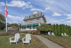  - Wyndham Bay Voyage Inn Jamestown