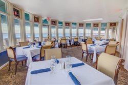  - Wyndham Bay Voyage Inn Jamestown