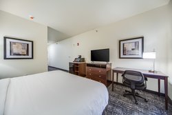  - Cobblestone Hotel & Suites Cozad - I-80, Exit 222