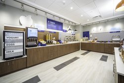  - Holiday Inn Express & Suites Southeast Fort Myers