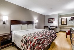  - Red Roof Inn Lexington - I-64 & I-75, Exit 113