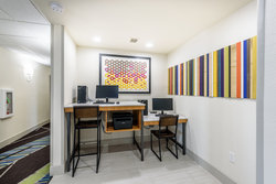  - Holiday Inn Express & Suites Bastrop