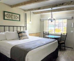  - Sky Ranch Lodge Sedona