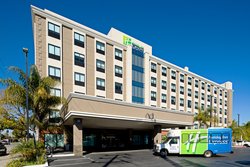  - Holiday Inn Express LAX Airport Los Angeles