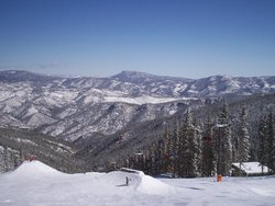  - Holiday Inn Lakewood