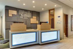  - Holiday Inn Express & Suites Saugerties - I-87, Exit 20