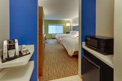  - Holiday Inn Express & Suites Saugerties - I-87, Exit 20