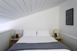  - Scribners Catskill Lodge Hunter