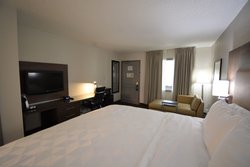  - Holiday Inn Hazlet