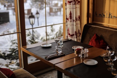 CHALET ROYALP HOTEL AND SPA - Photo 5