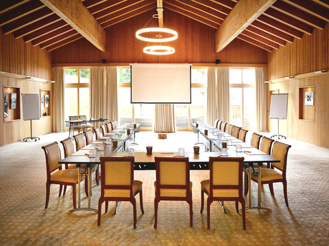 CHALET ROYALP HOTEL AND SPA - Photo 9