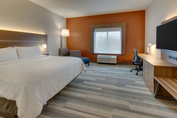  - Holiday Inn Express & Suites MetroCenter Downtown Nashville - I-65, Exit 85