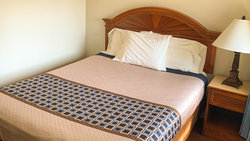  - Magnuson Hotel Hampton