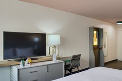  - Holiday Inn Tillmans Corner - I-10, Exit 15