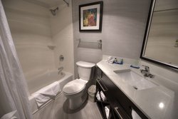  - Holiday Inn Express Janesville - I-39 & I-90, Exit 171B