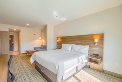  - Holiday Inn Express Gulf Shores