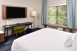  - Fairfield Inn & Suites by Marriott Canton