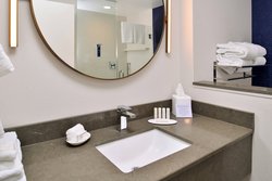  - Fairfield Inn & Suites by Marriott Canton