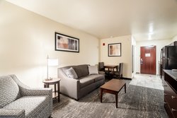  - Cobblestone Hotel & Suites Newport